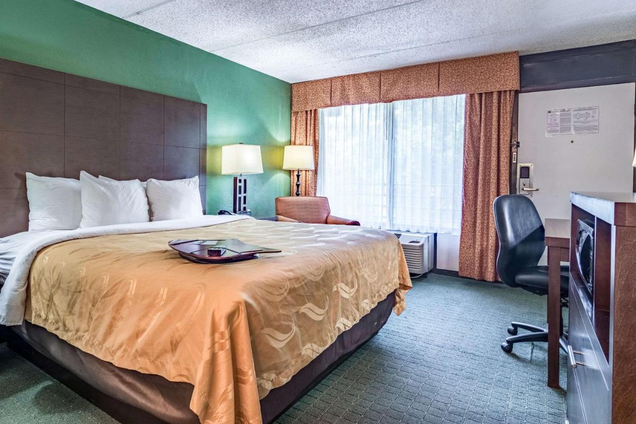 Quality Inn Columbus Near Fort Benning Εξωτερικό φωτογραφία