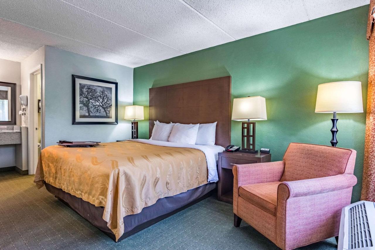 Quality Inn Columbus Near Fort Benning Εξωτερικό φωτογραφία
